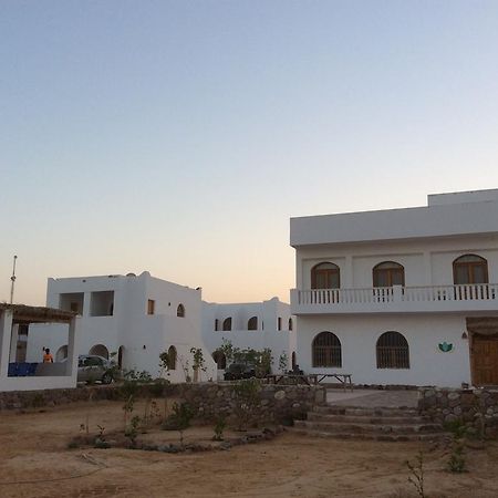 Hôtel Fayrouz Beach Camp à Nuweiba` Extérieur photo